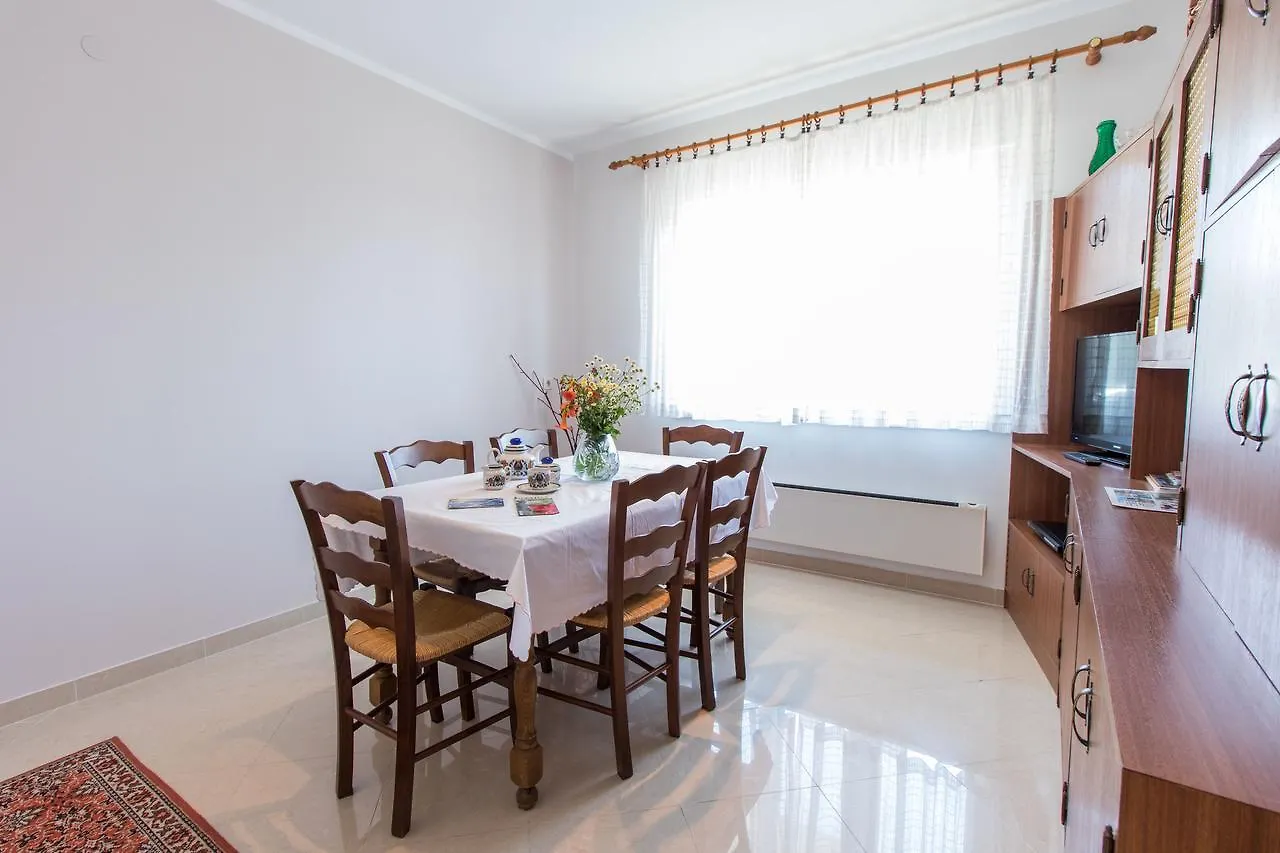 Apartments Vesna Opatija