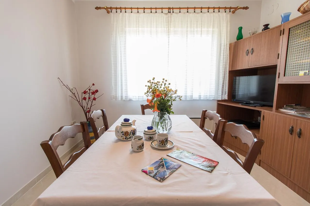 Apartments Vesna Opatija