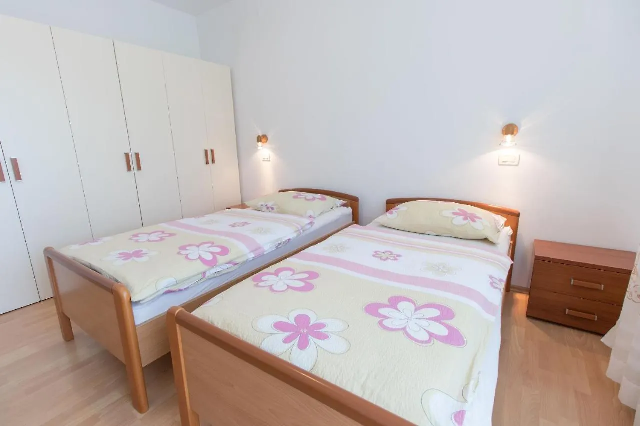Apartments Vesna Opatija