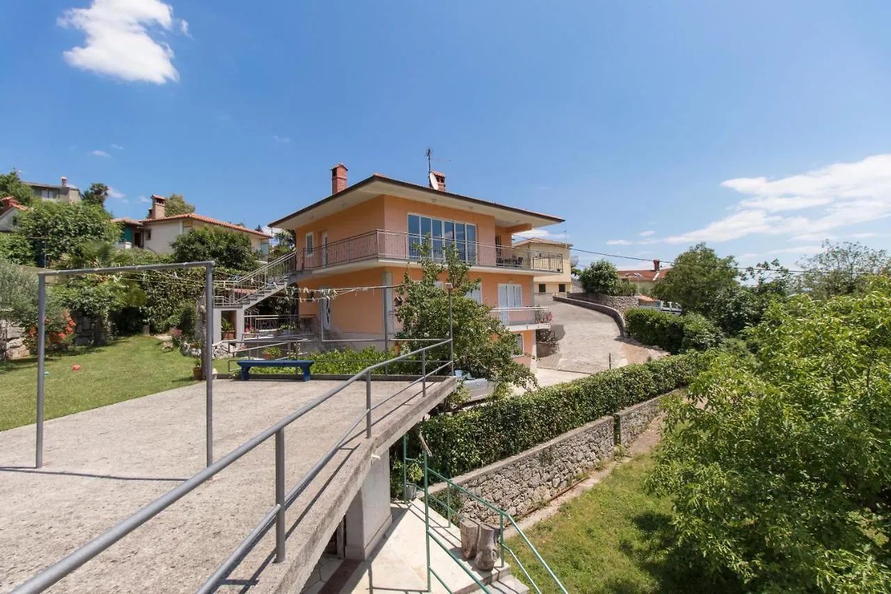 Apartments Vesna Opatija 0*,